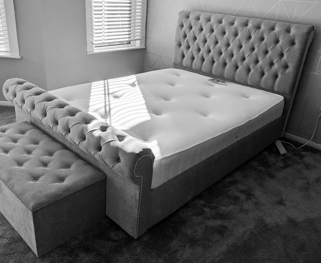 Sleigh Bed